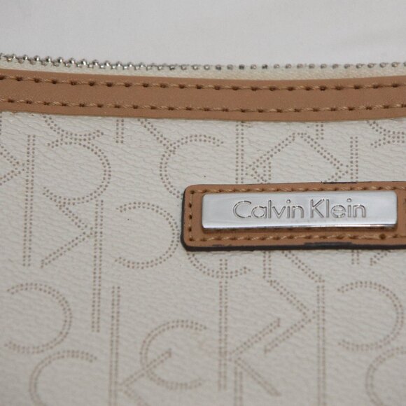 Calvin Klein Makeup Pouch - Picture 2 of 5